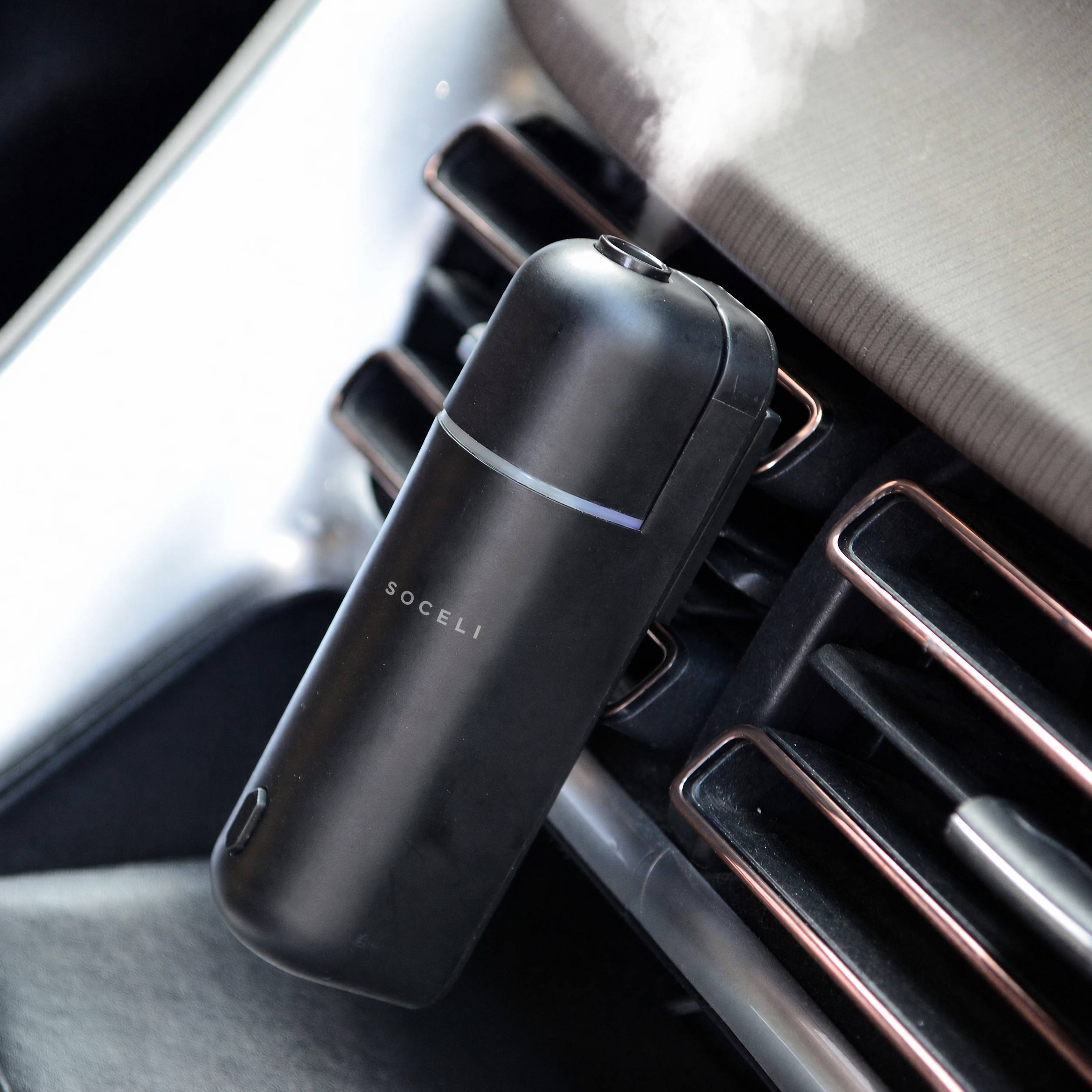SOCELI Smart Car Aroma Diffuser (USB Charging · Vent Clip Type)